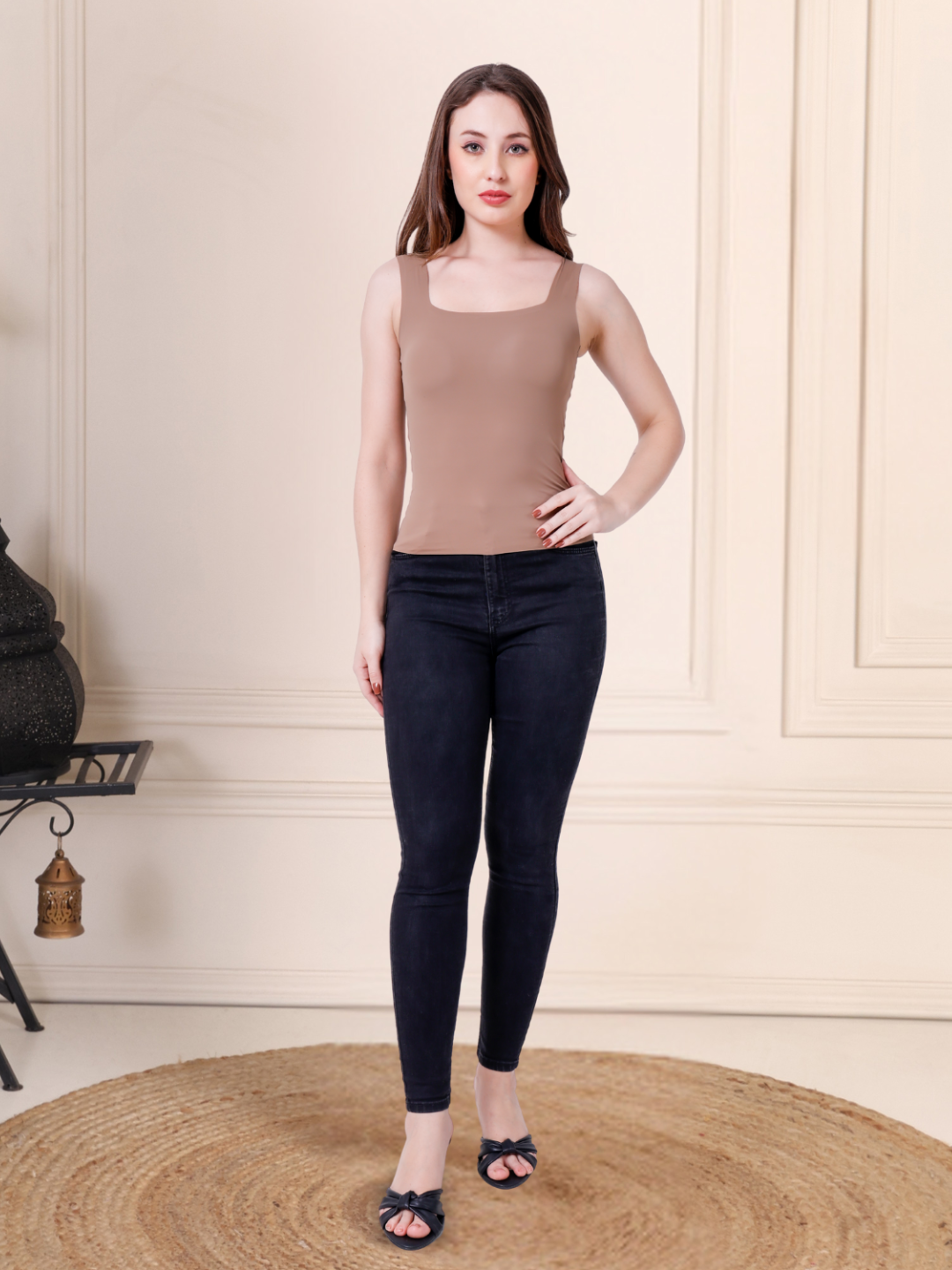 Padded camisole Brown SIZI Padded Camisole – Built-In Bra & Seamless Comfort